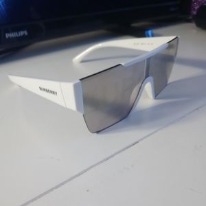 Burberry womens sunglasses